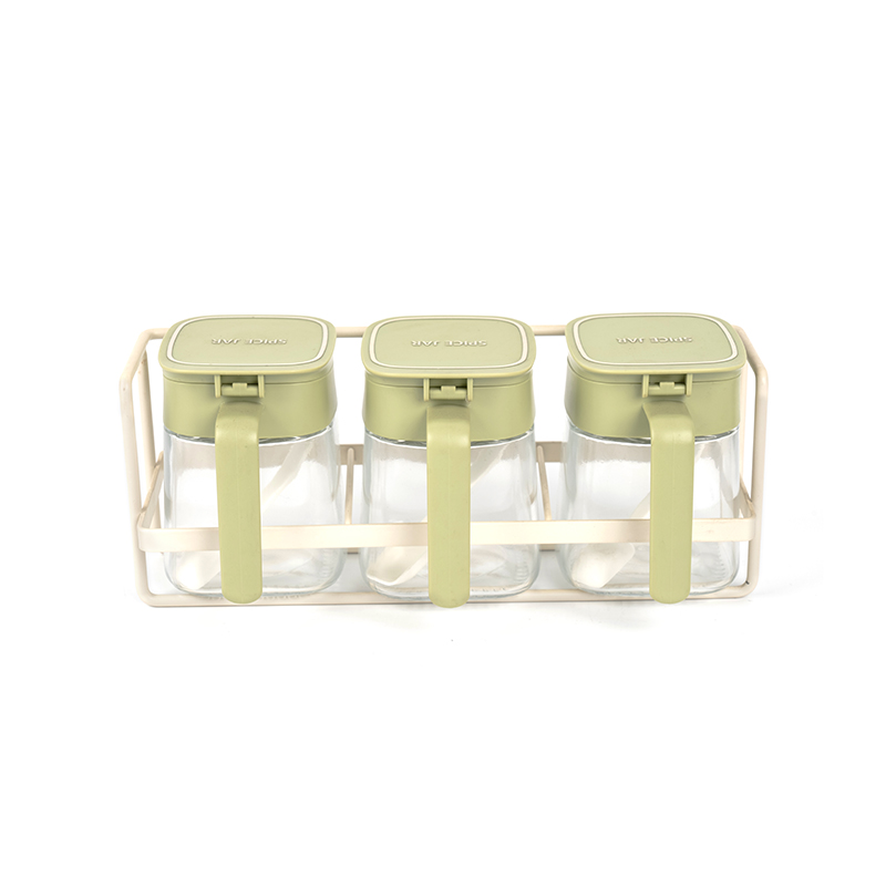 Egyszintes hűtőszekrény fűszertároló polc